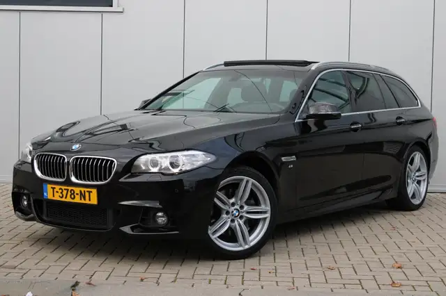 BMW 528 5-serie Touring 528xi M-Pakket I PANO I LED I ALCA