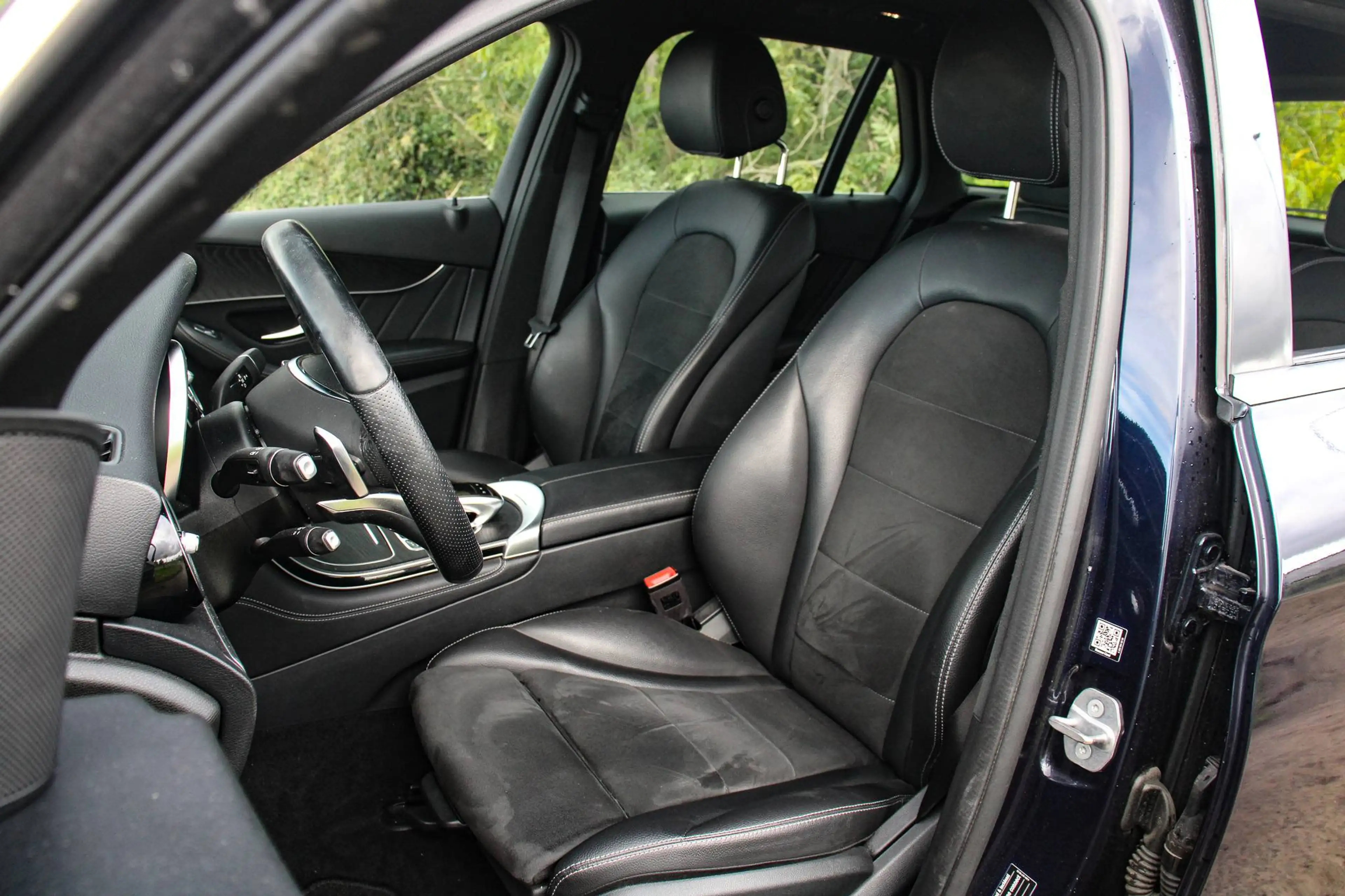 Mercedes-Benz GLC 250 GLC 250 4-Matic AMG LINE *Airmatic *Camera — photo 9