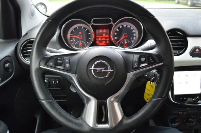 Opel Adam view 12