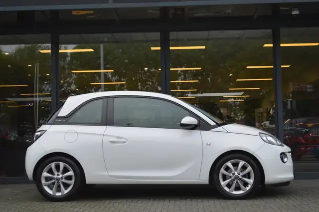Opel Adam view 6