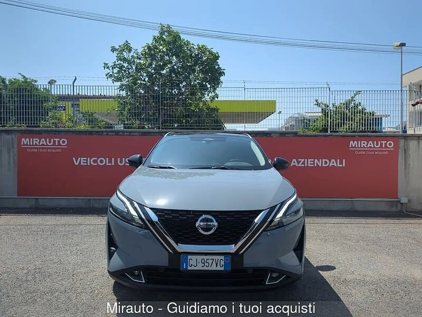 Nissan Qashqai 3ª serie Qashqai MHEV 158 CV Xtronic N-Style Gris - 2