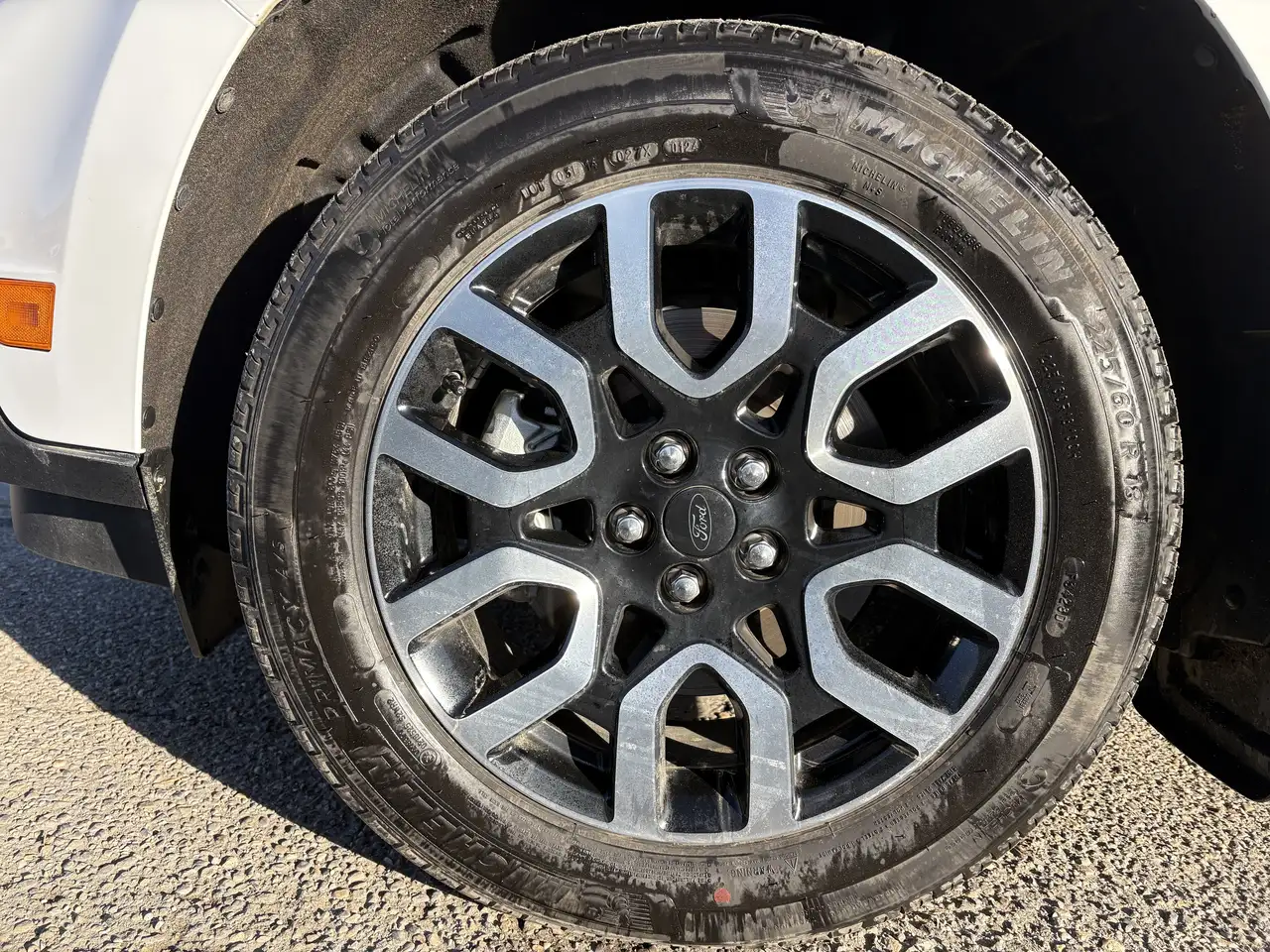 Ford Maverick снимка Ford Maverick