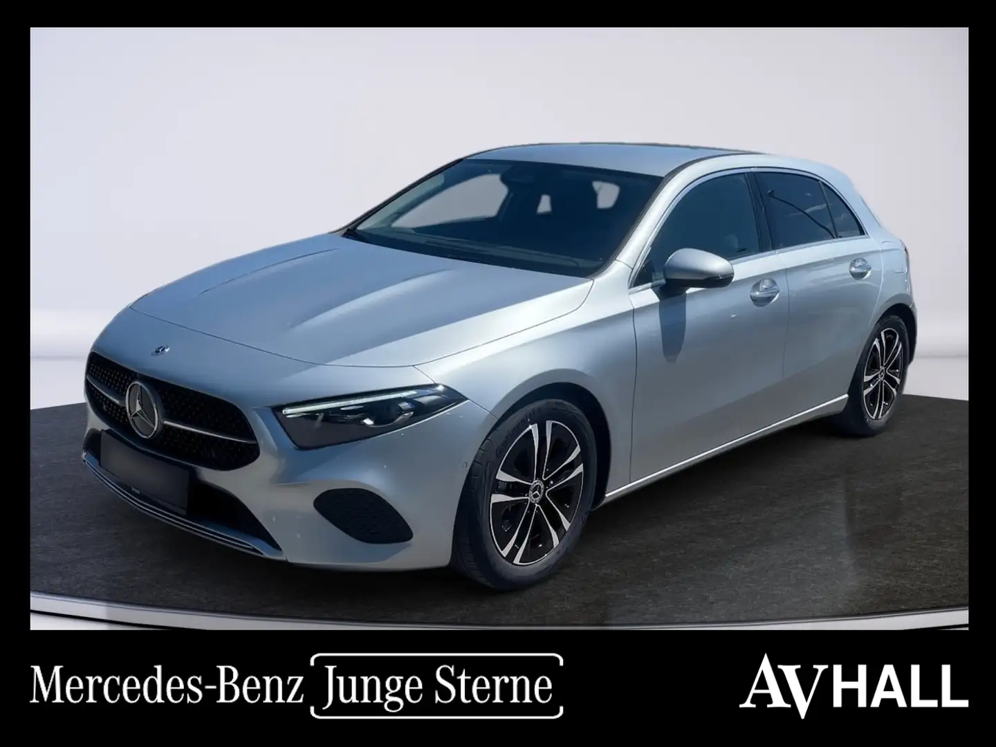 Mercedes-Benz A 200 d Rückfahrkamera, Klimaautomatik, Navi Silber - 1