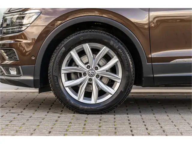 Volkswagen Tiguan view 20