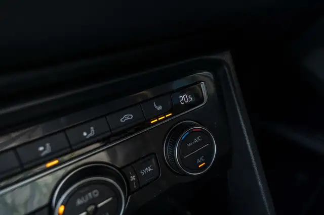 Volkswagen Tiguan view 25