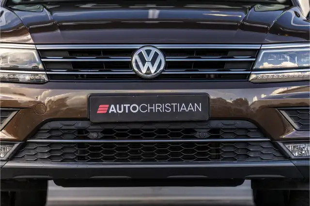 Volkswagen Tiguan view 17