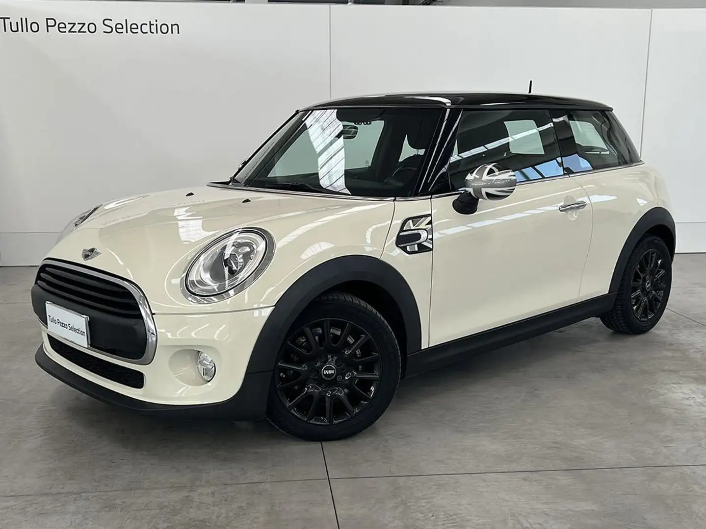 MINI One D MINI One 1.5 D 3p Business 70 Kw Bílá - 1