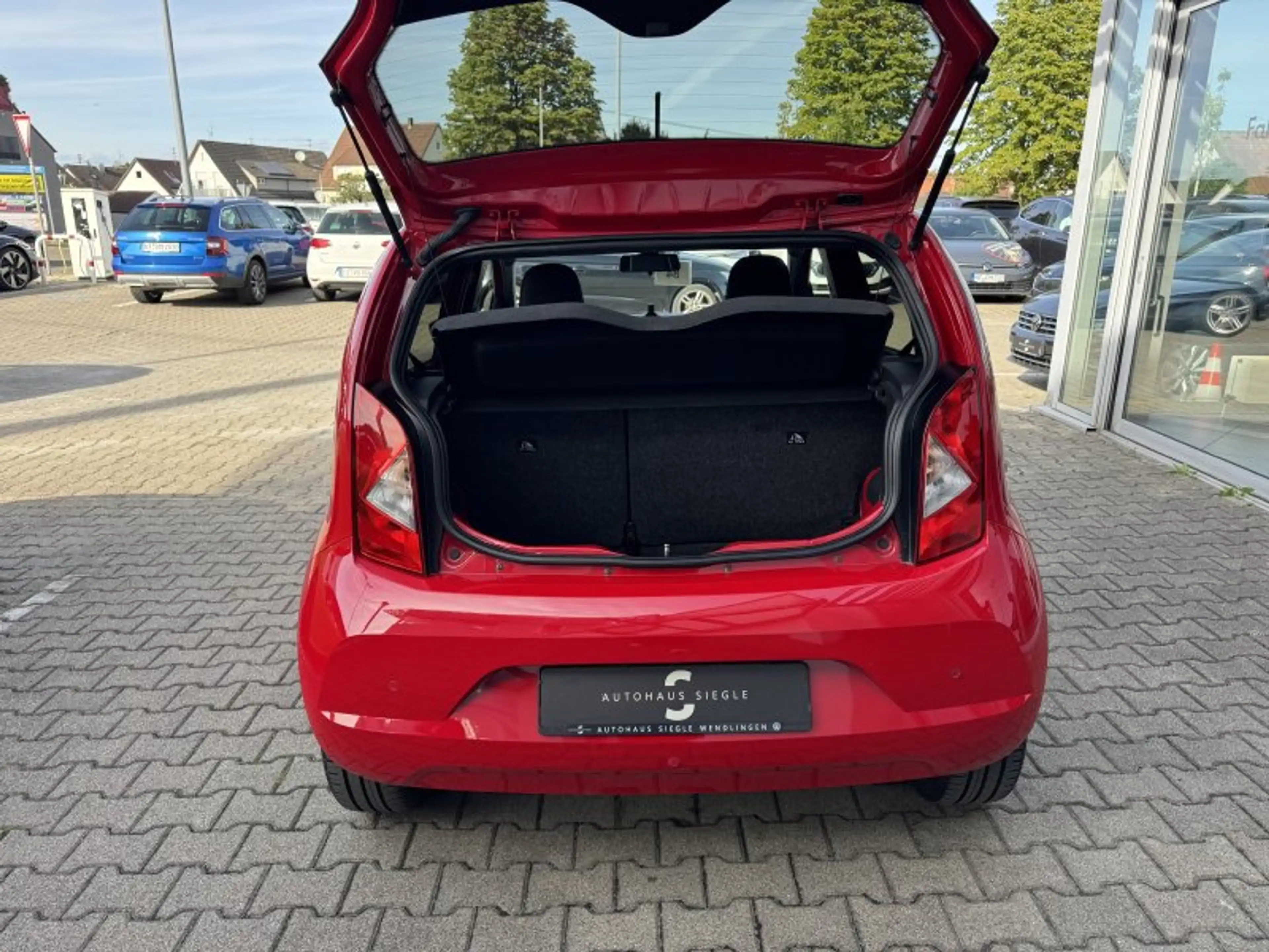 SEAT Mii electric Plus CCS Tempomat Sitzheizung Parktronic — photo 8