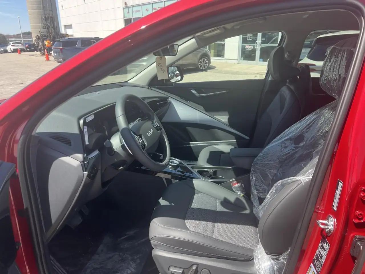 Kia Niro снимка Kia Niro