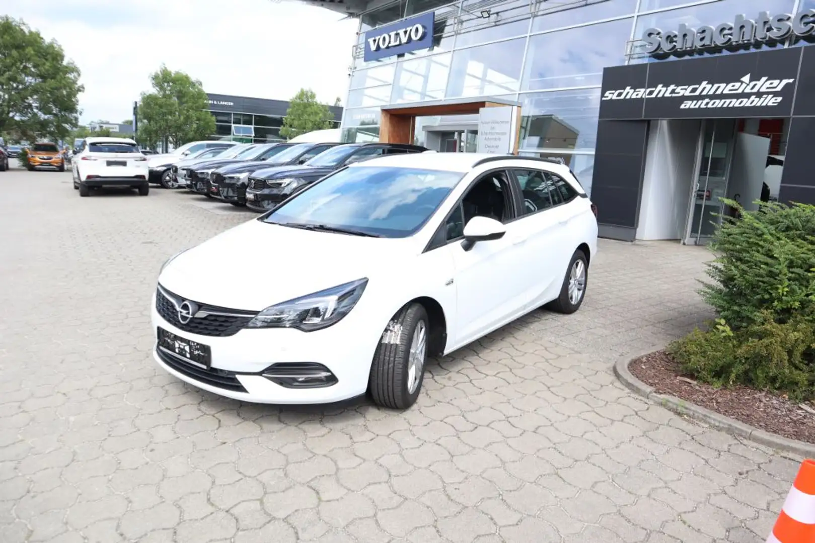 Opel Astra ST Business Edition 1.5D Aut.+Navi+Kamera Weiß - 2