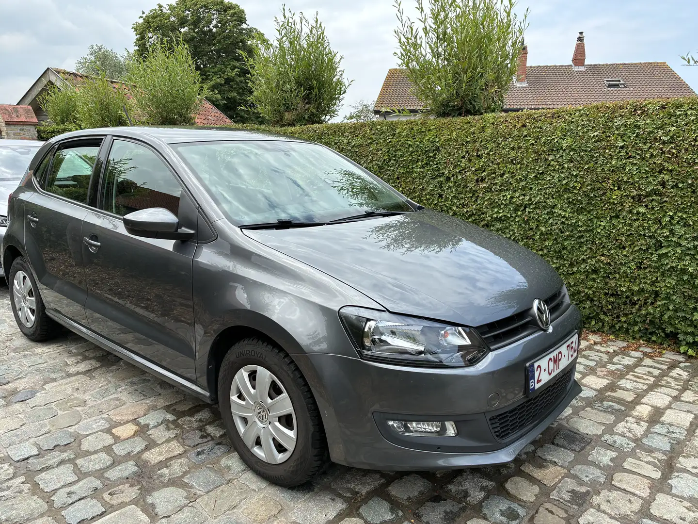 Volkswagen Polo 1.2 Trendline Grijs - 2