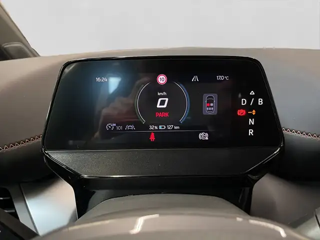 Cupra Born view 10