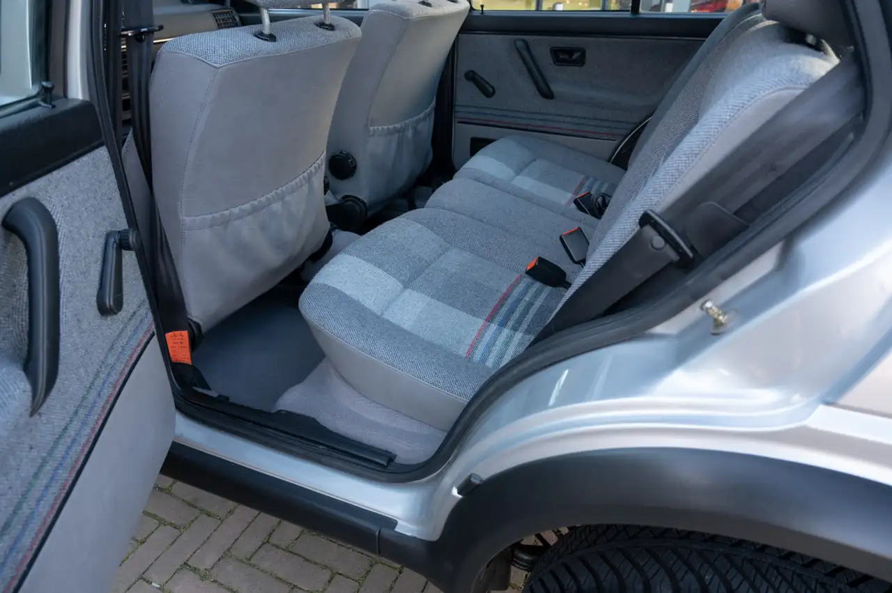 Volkswagen Golf 1.8 Country Syncro, foto 8