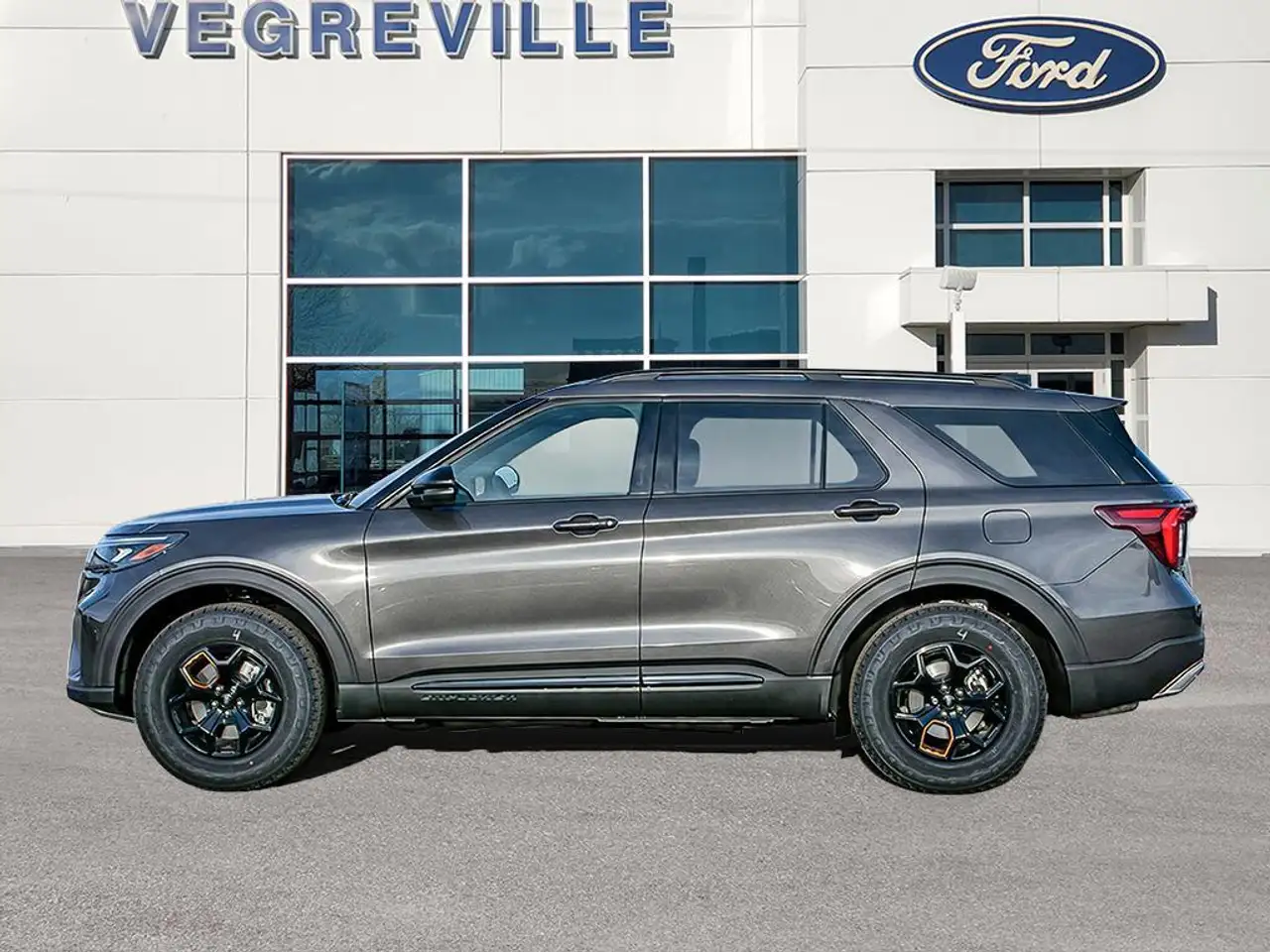 Ford Explorer снимка Ford Explorer