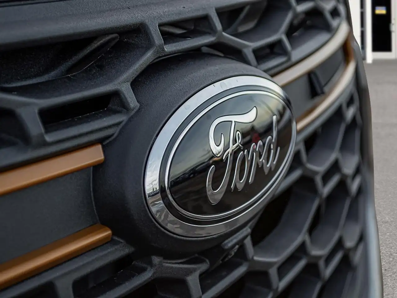 Ford Explorer снимка Ford Explorer