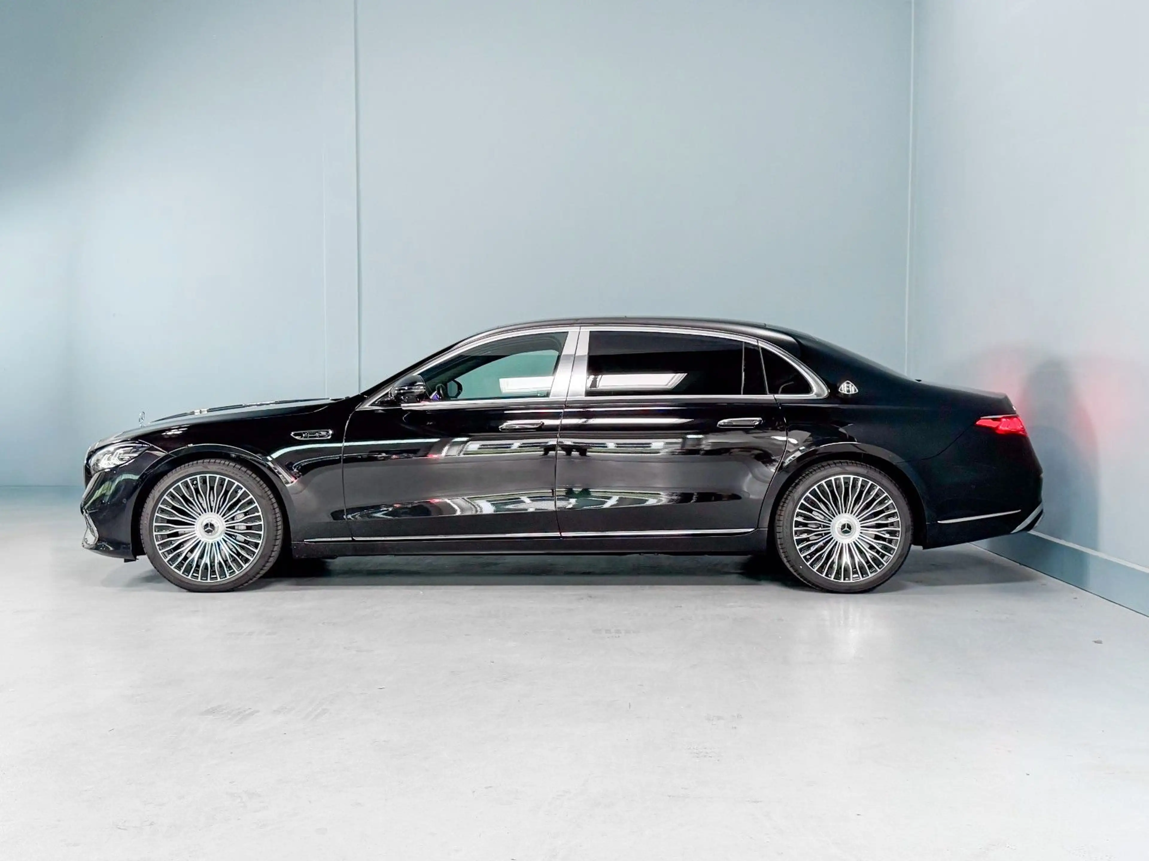 Mercedes-Benz S 680 LONG*MAYBACH*FACELIFT*MASSAGE*MANUFAKTUR