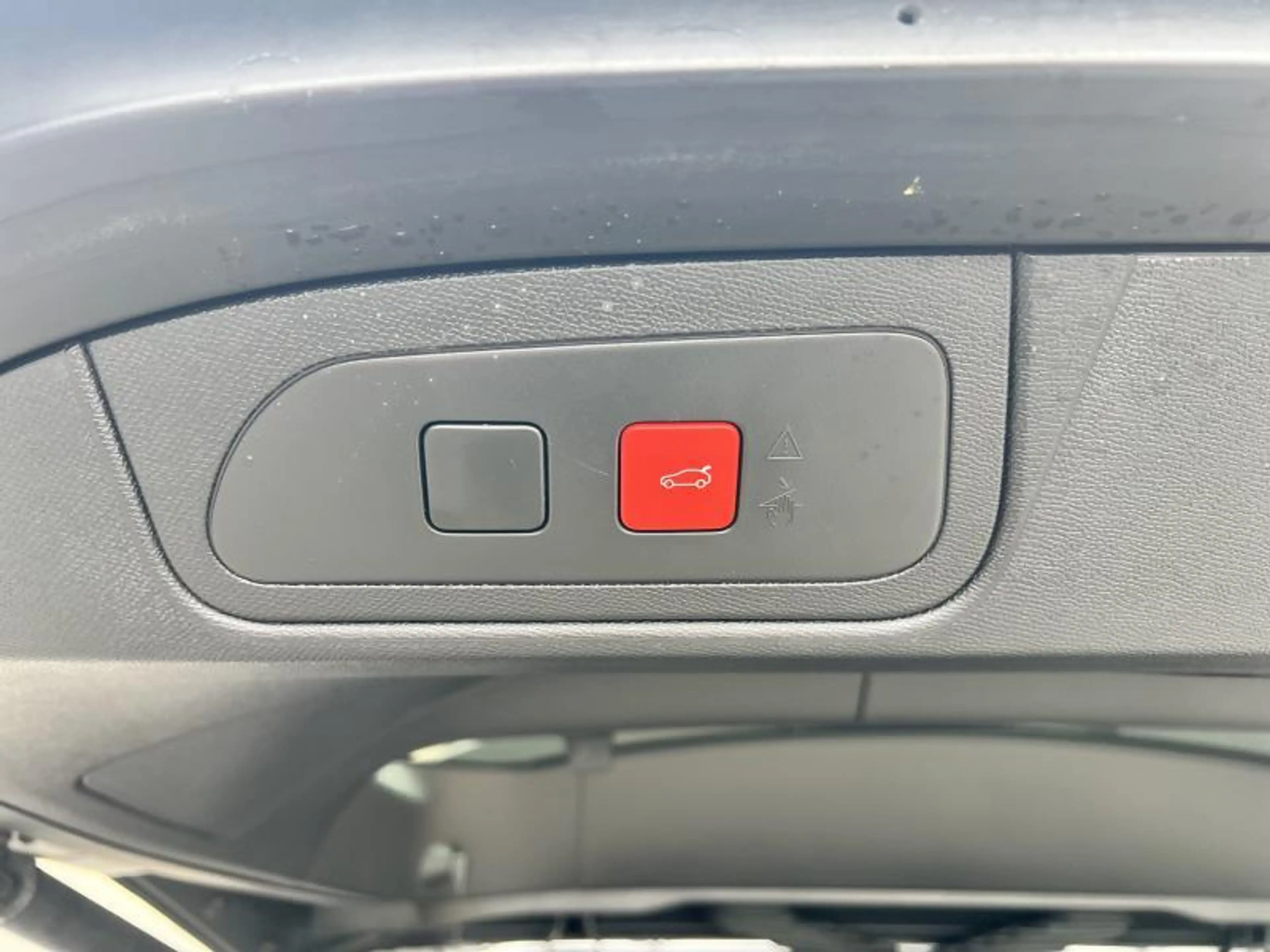 DS Automobiles DS 7 DS7 PLUG-IN HYBRID 225 ETOILE — photo 11