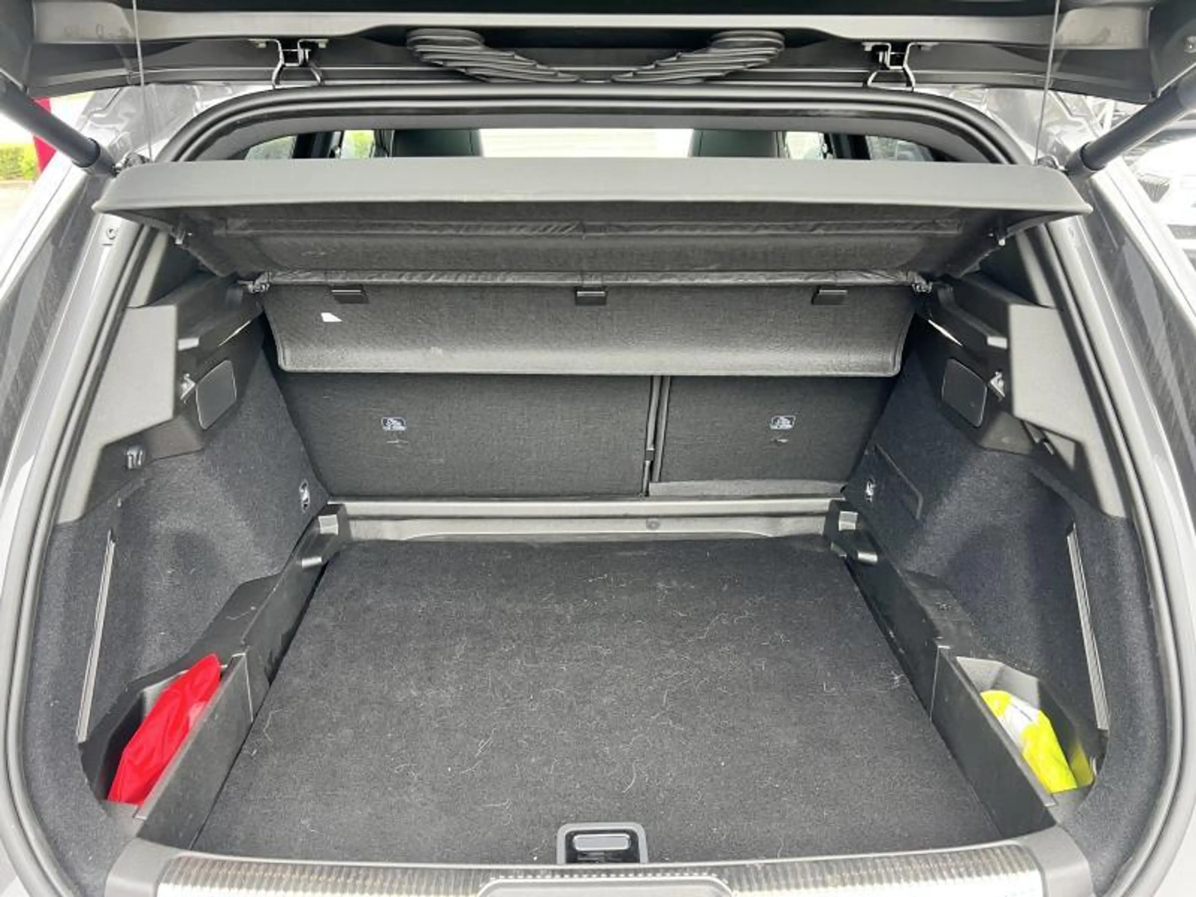 DS Automobiles DS 7 DS7 PLUG-IN HYBRID 225 ETOILE — photo 10