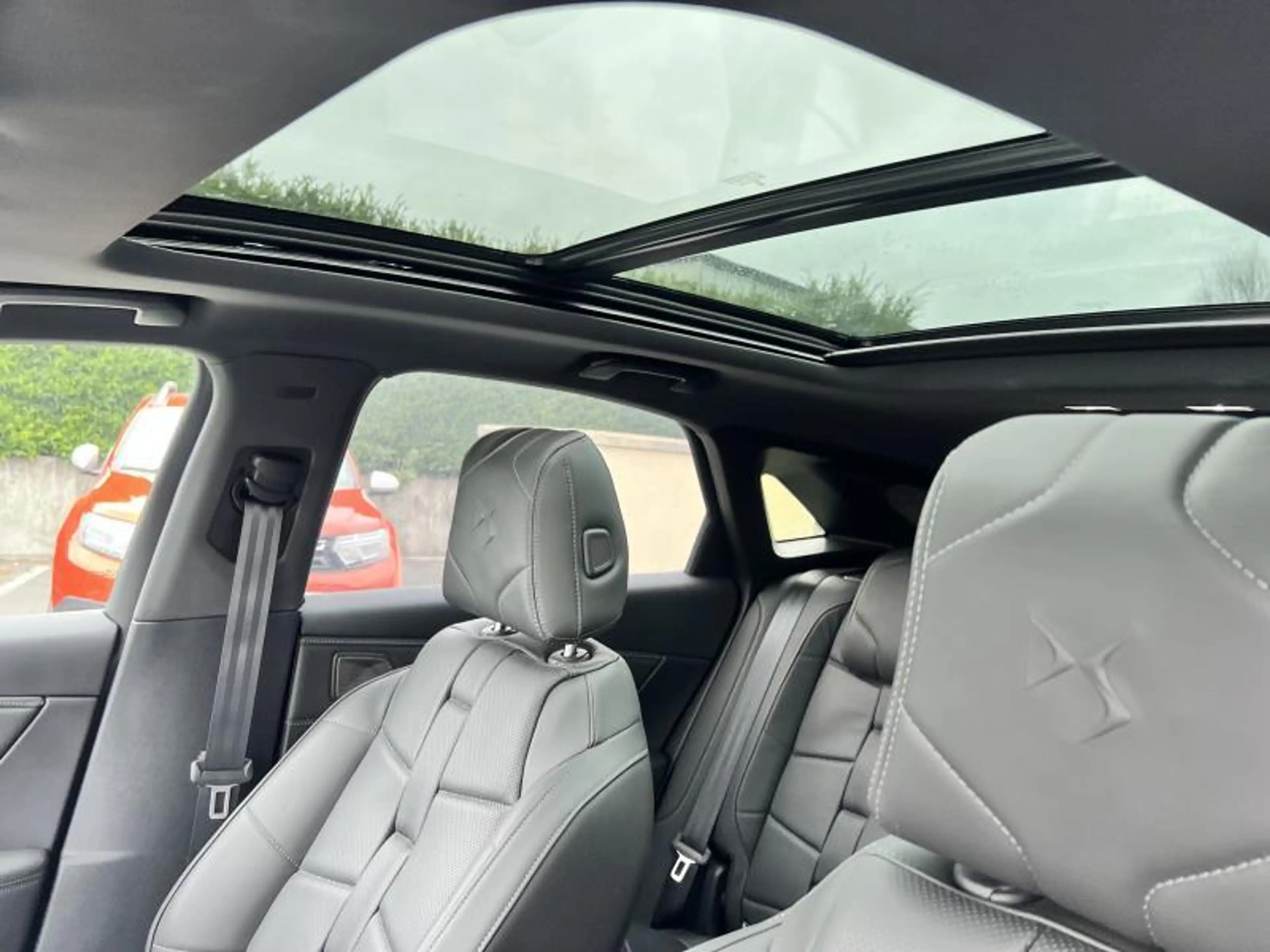 DS Automobiles DS 7 DS7 PLUG-IN HYBRID 225 ETOILE — photo 14