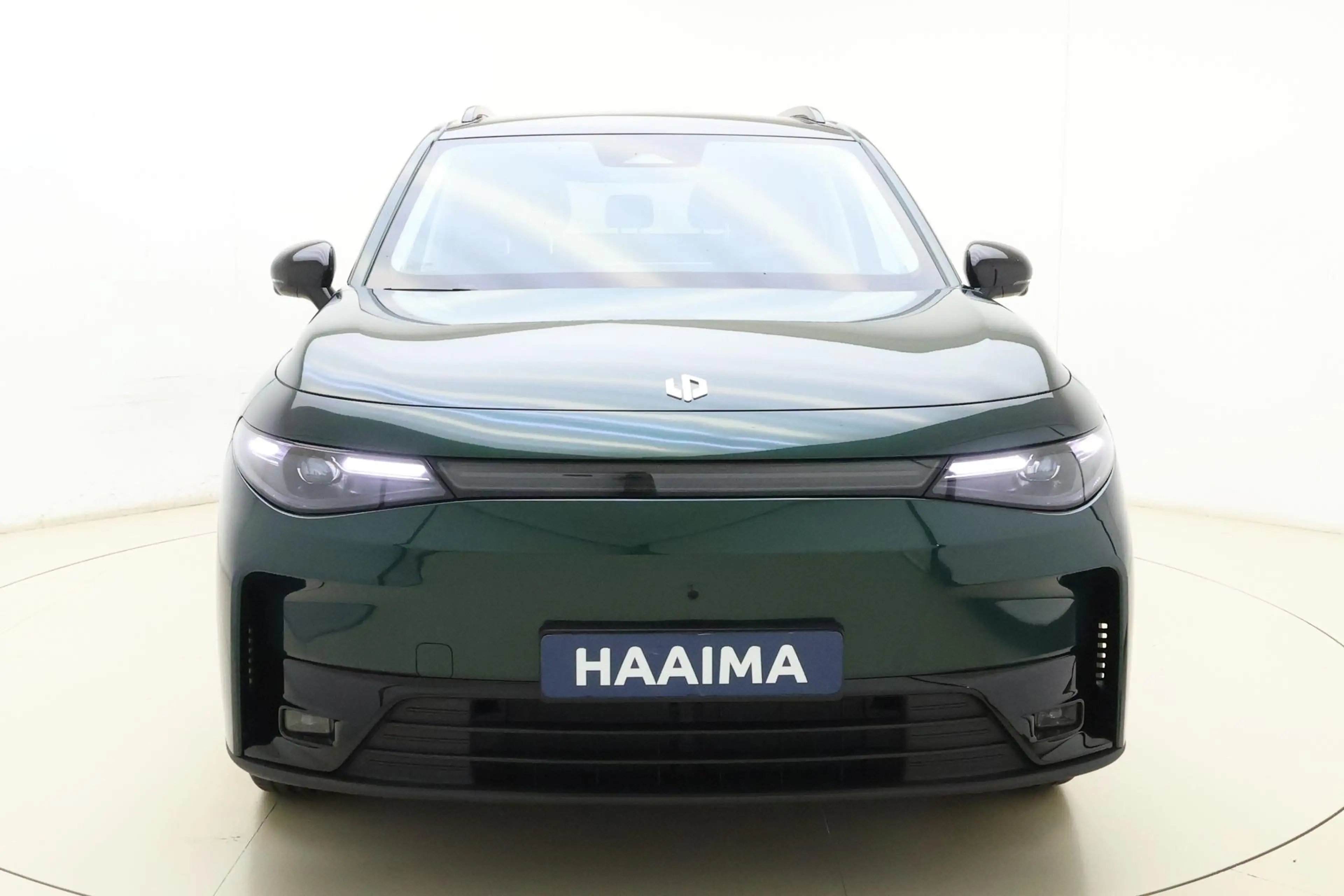 Leapmotor C10 Design ProMax AWD 81.9 kWh |  598 PK | 0-100 in 4 — photo 6