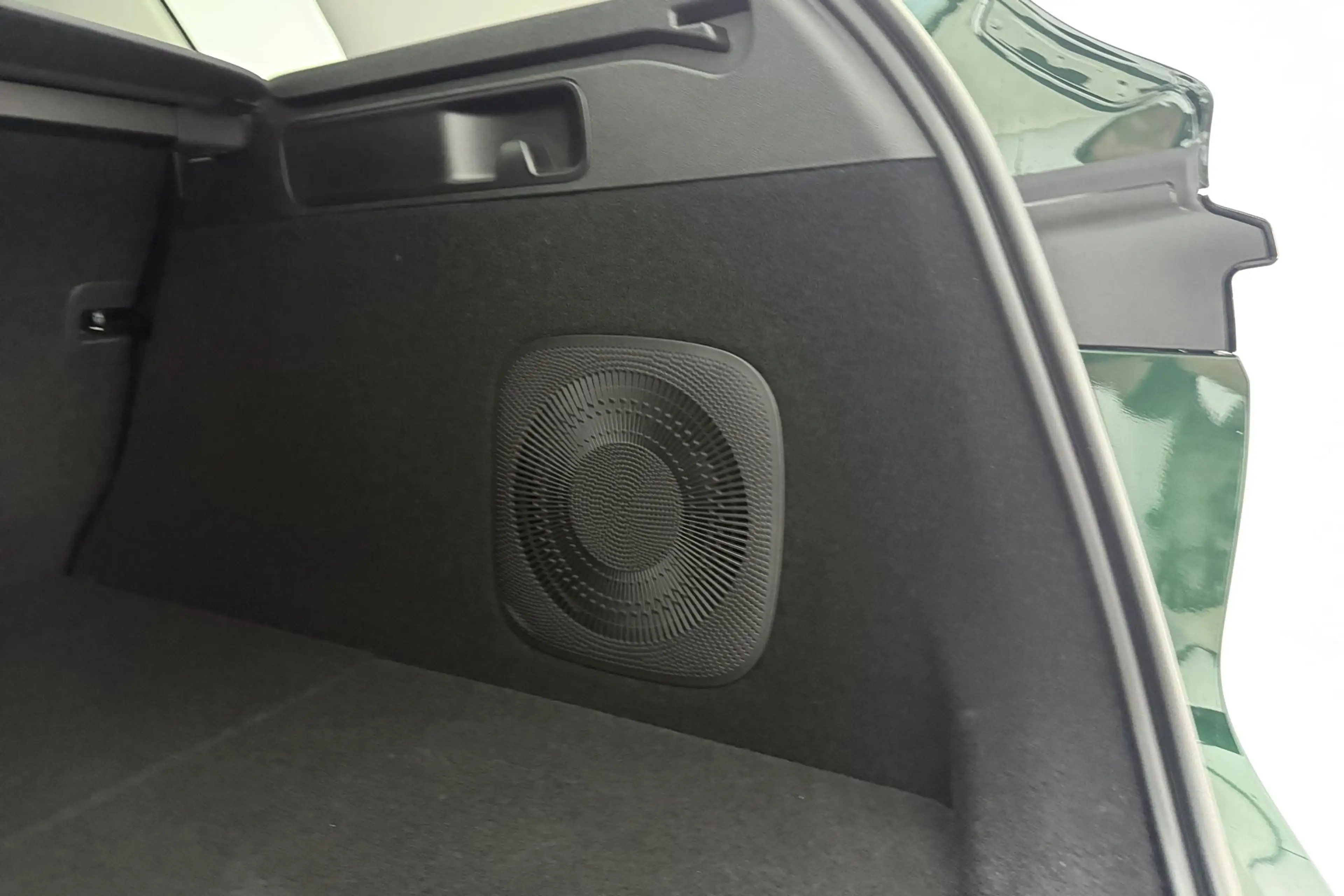Leapmotor C10 Design ProMax AWD 81.9 kWh |  598 PK | 0-100 in 4 — photo 14
