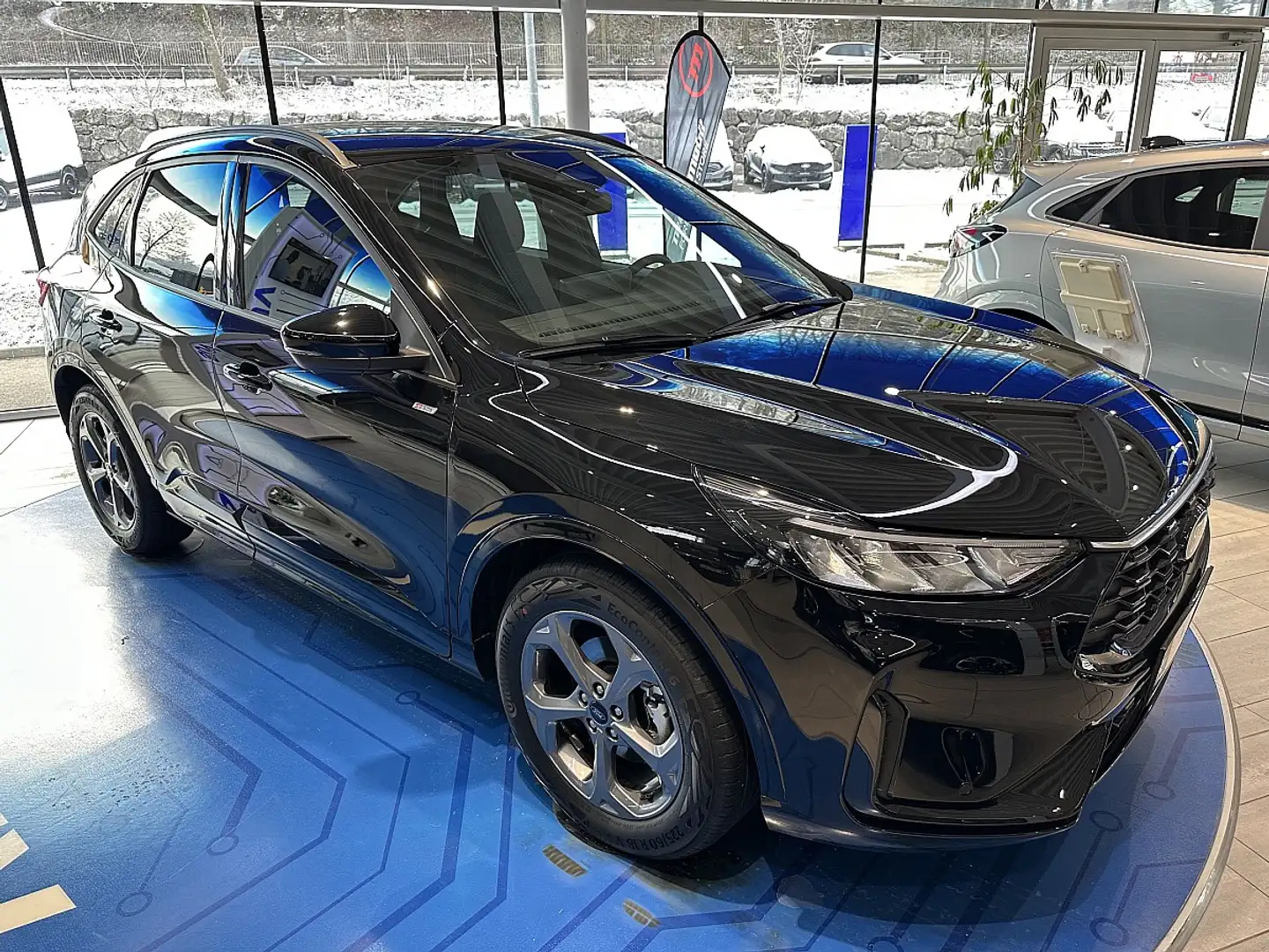 Ford Kuga 2,5 Duratec FHEV ST-Line Aut. Noir - 1