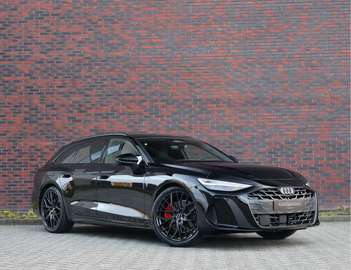 Avant Competition e-hybrid Quattro | Sportstoel Pl