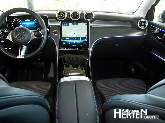 Mercedes-Benz GLC view 10