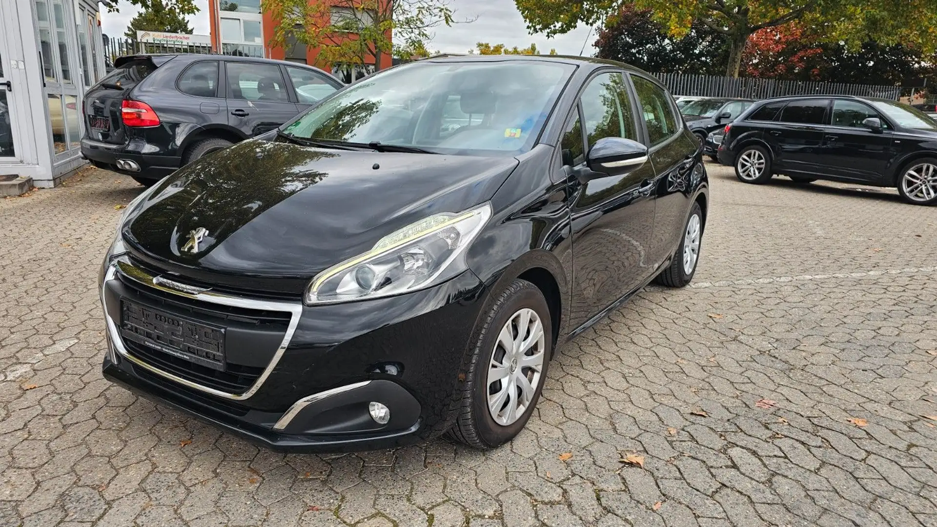 Peugeot 208 Active*4-Trg.*Tüv Neu*SHZ*TMP*1.Hand*Navi - 1