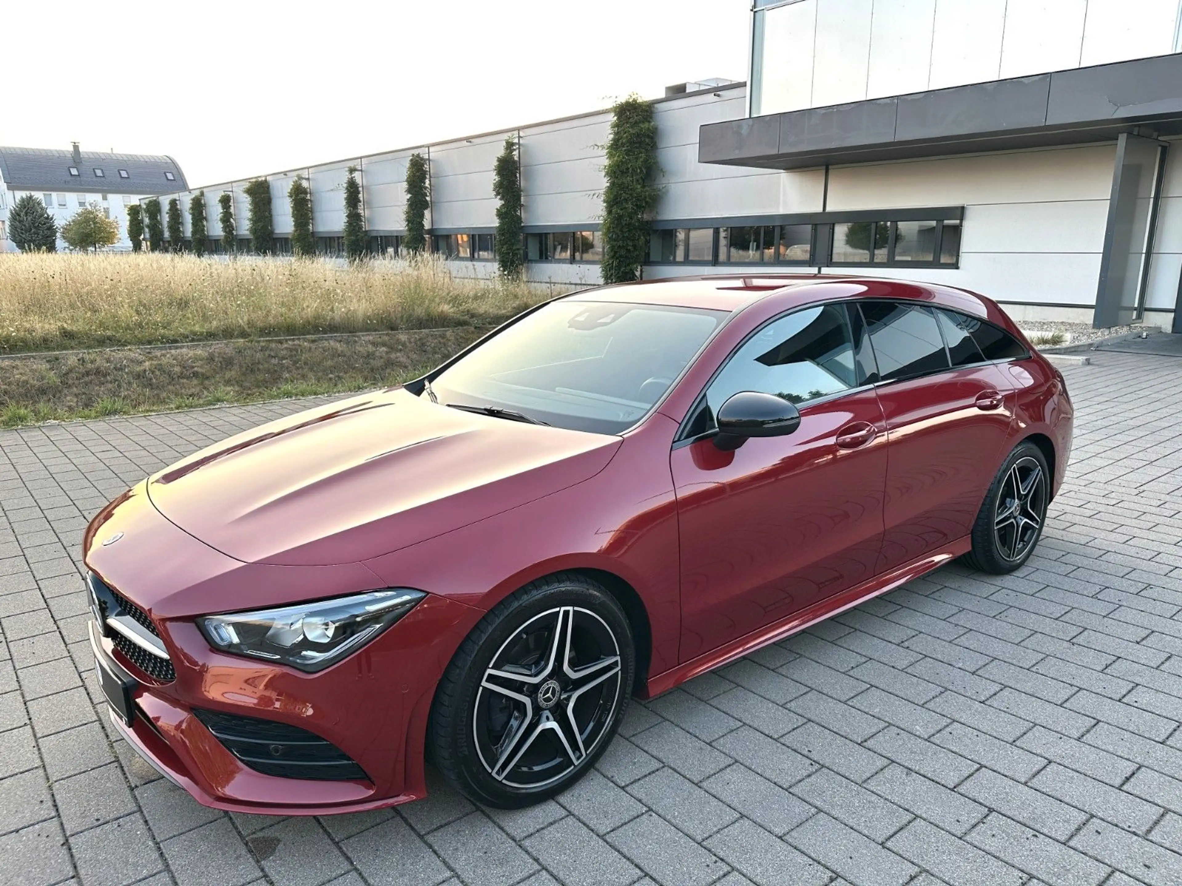 Mercedes-Benz CLA 200 AMG/Night/DesignoLack/Kamera/Ambiente