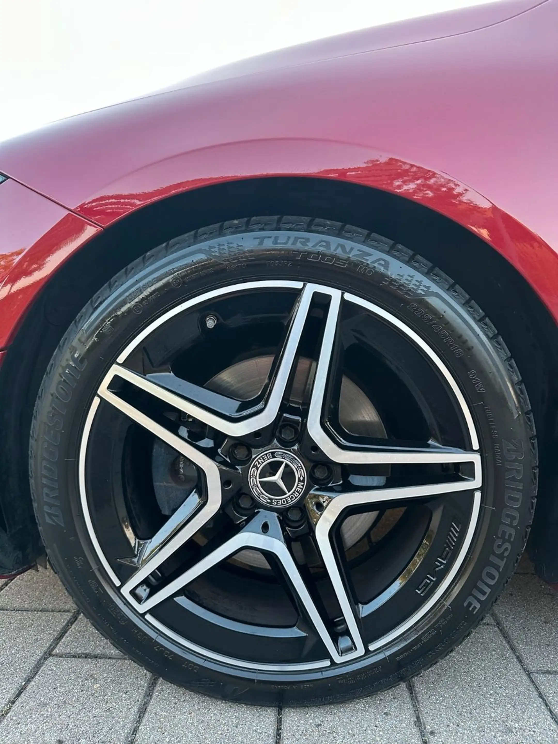 Mercedes-Benz CLA 200 AMG/Night/DesignoLack/Kamera/Ambiente — photo 10