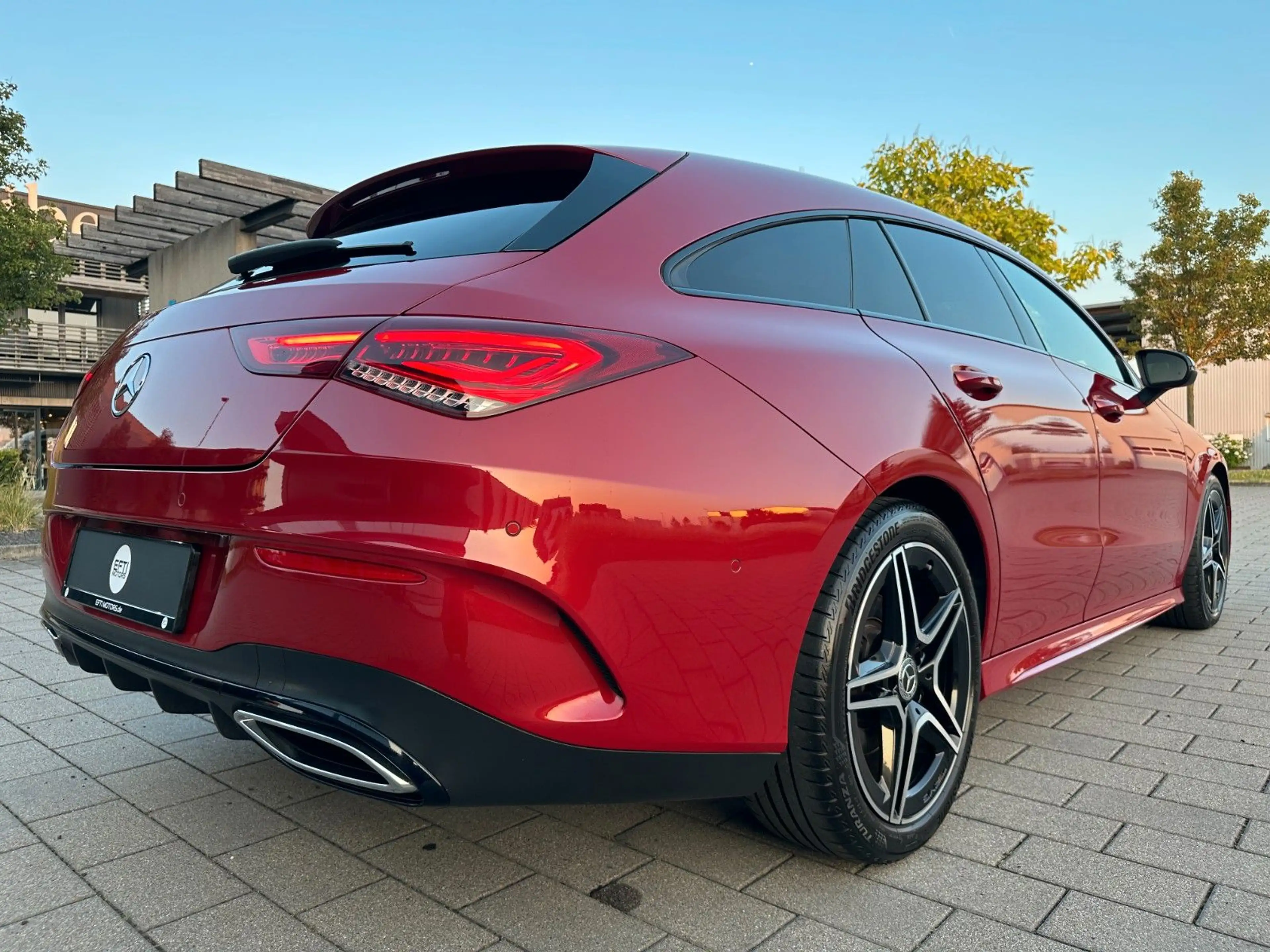 Mercedes-Benz CLA 200 AMG/Night/DesignoLack/Kamera/Ambiente — photo 12
