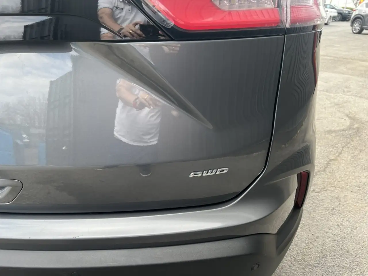 Ford Edge снимка Ford Edge