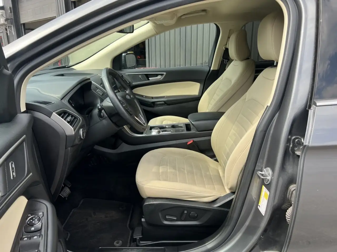 Ford Edge снимка Ford Edge
