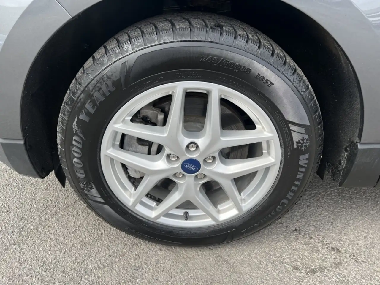 Ford Edge снимка Ford Edge