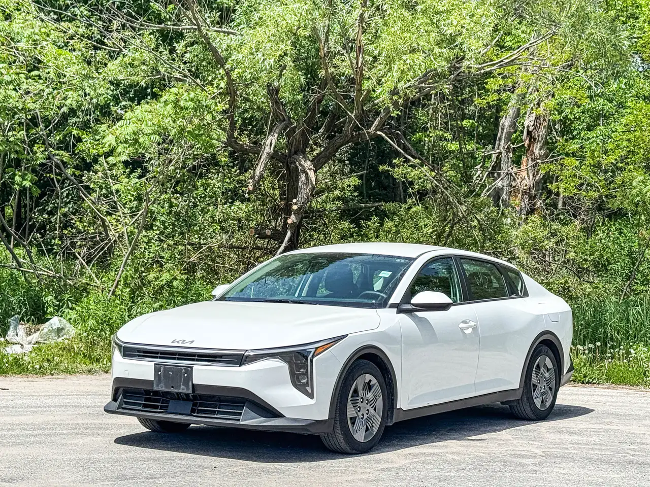 Kia K4 снимка Kia K4