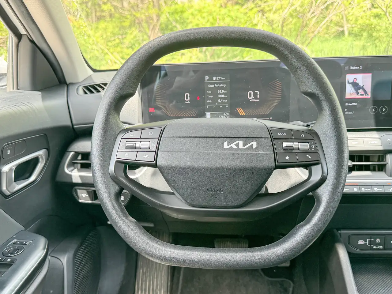 Kia K4 снимка Kia K4