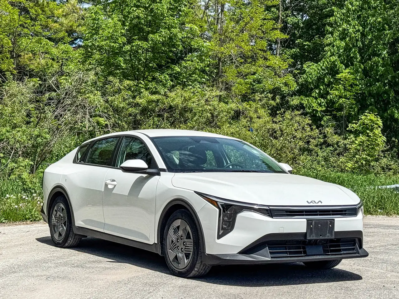 Kia K4 снимка Kia K4