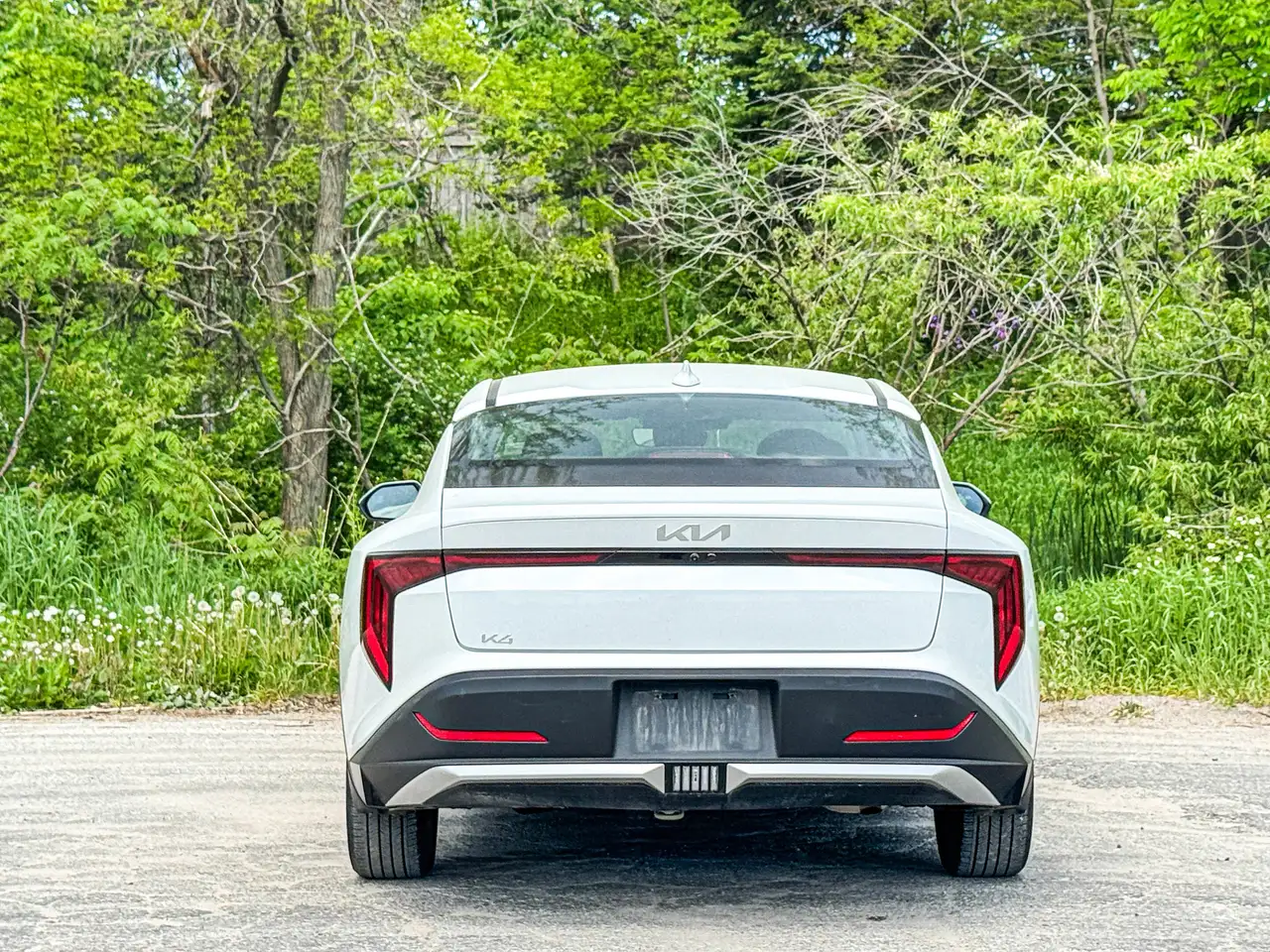Kia K4 снимка Kia K4