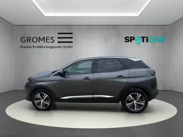 Peugeot 3008 view 6