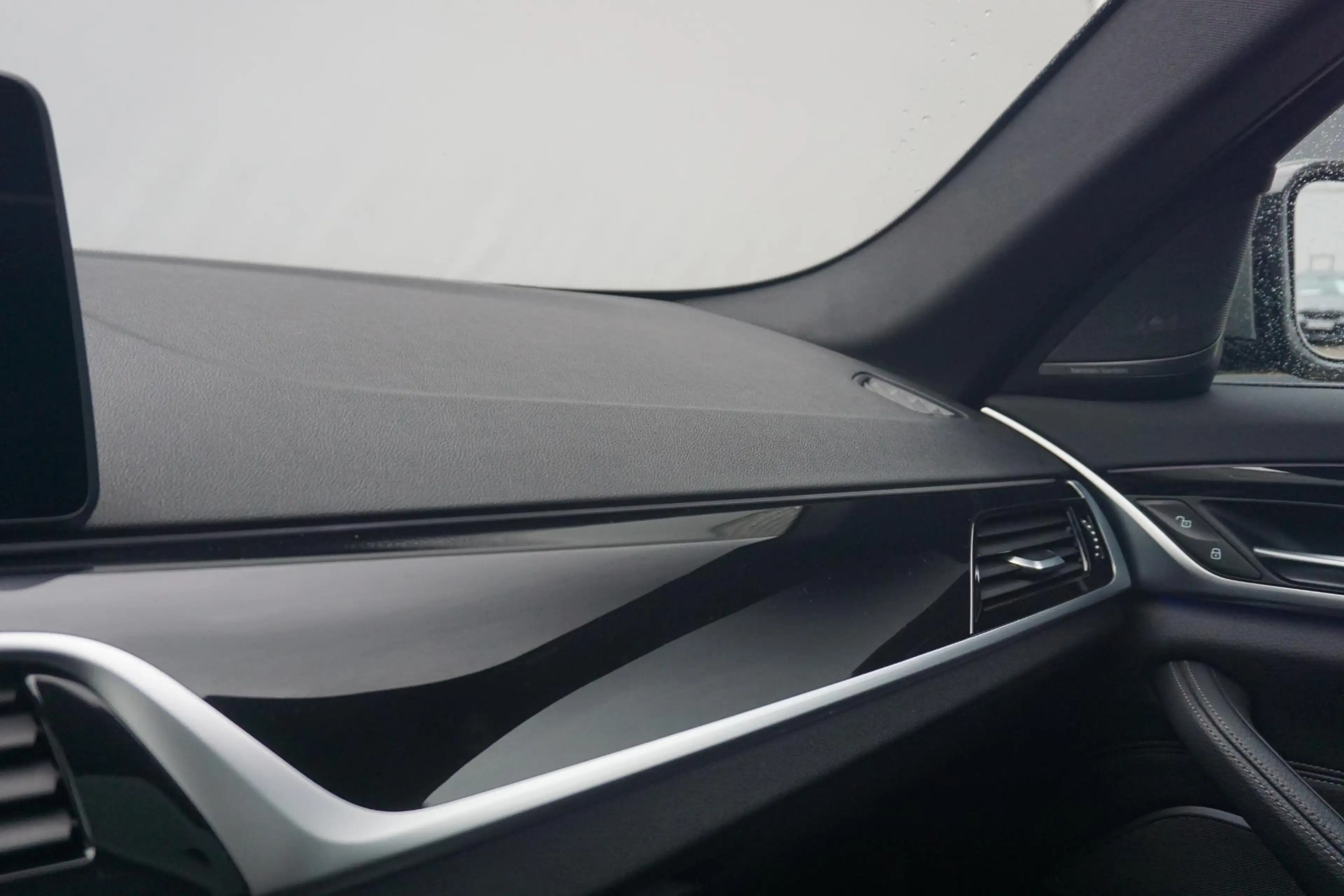 BMW M550 5 Serie Sedan M550i xDrive Schuif-/kanteldak / Las — photo 13