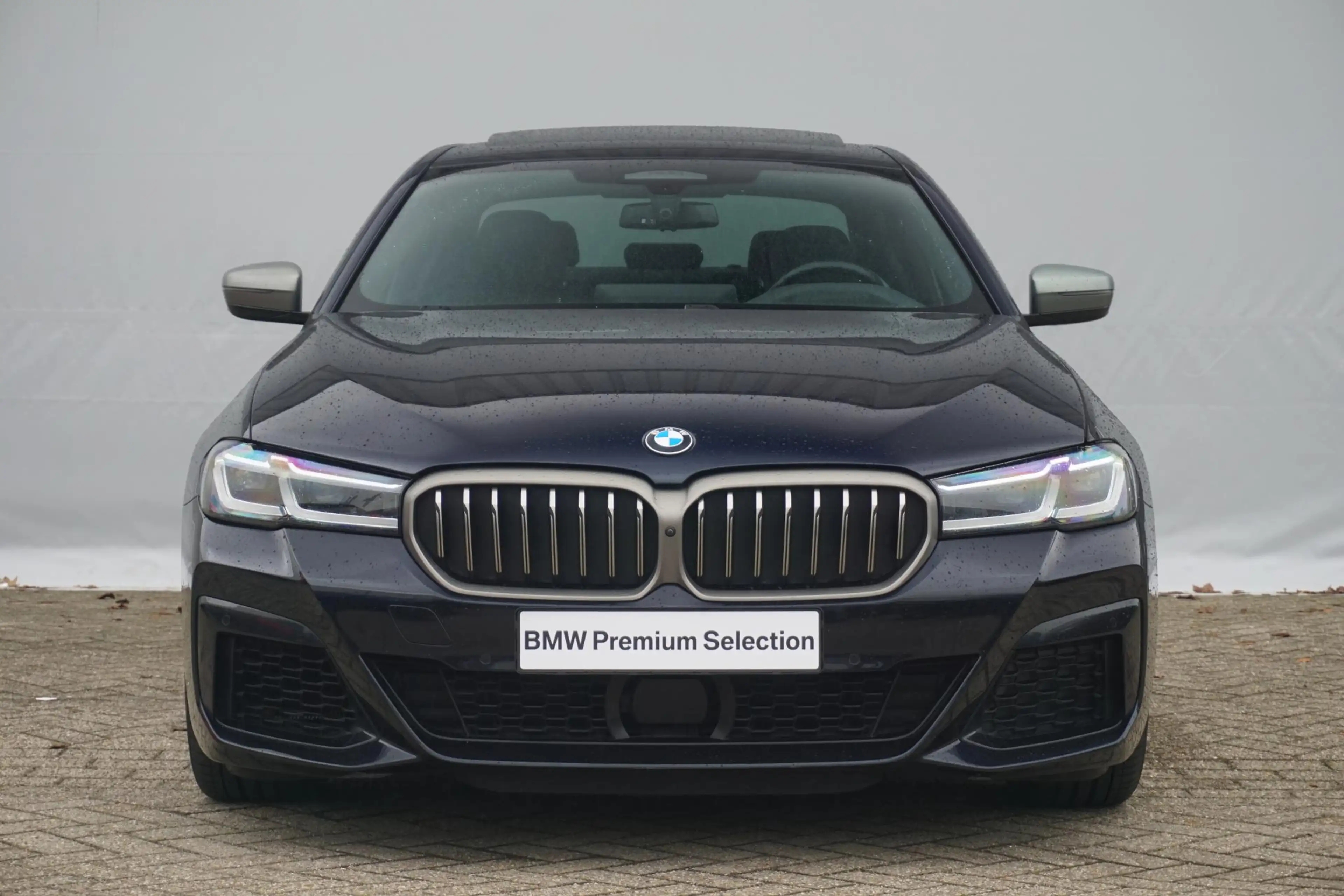 BMW M550 5 Serie Sedan M550i xDrive Schuif-/kanteldak / Las — photo 3