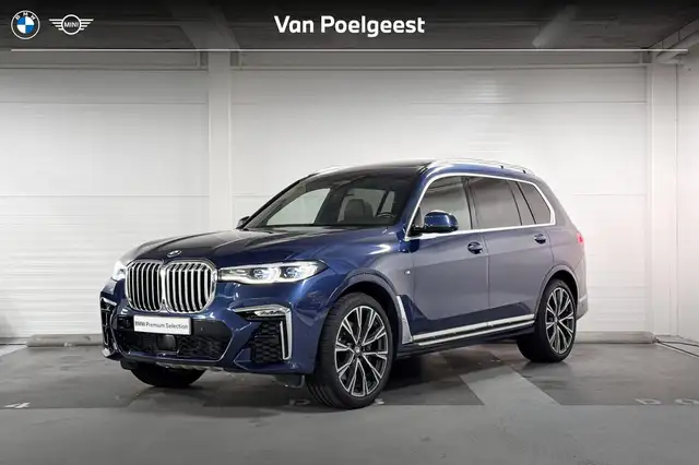 2020 BMW X7 in Blue for sale