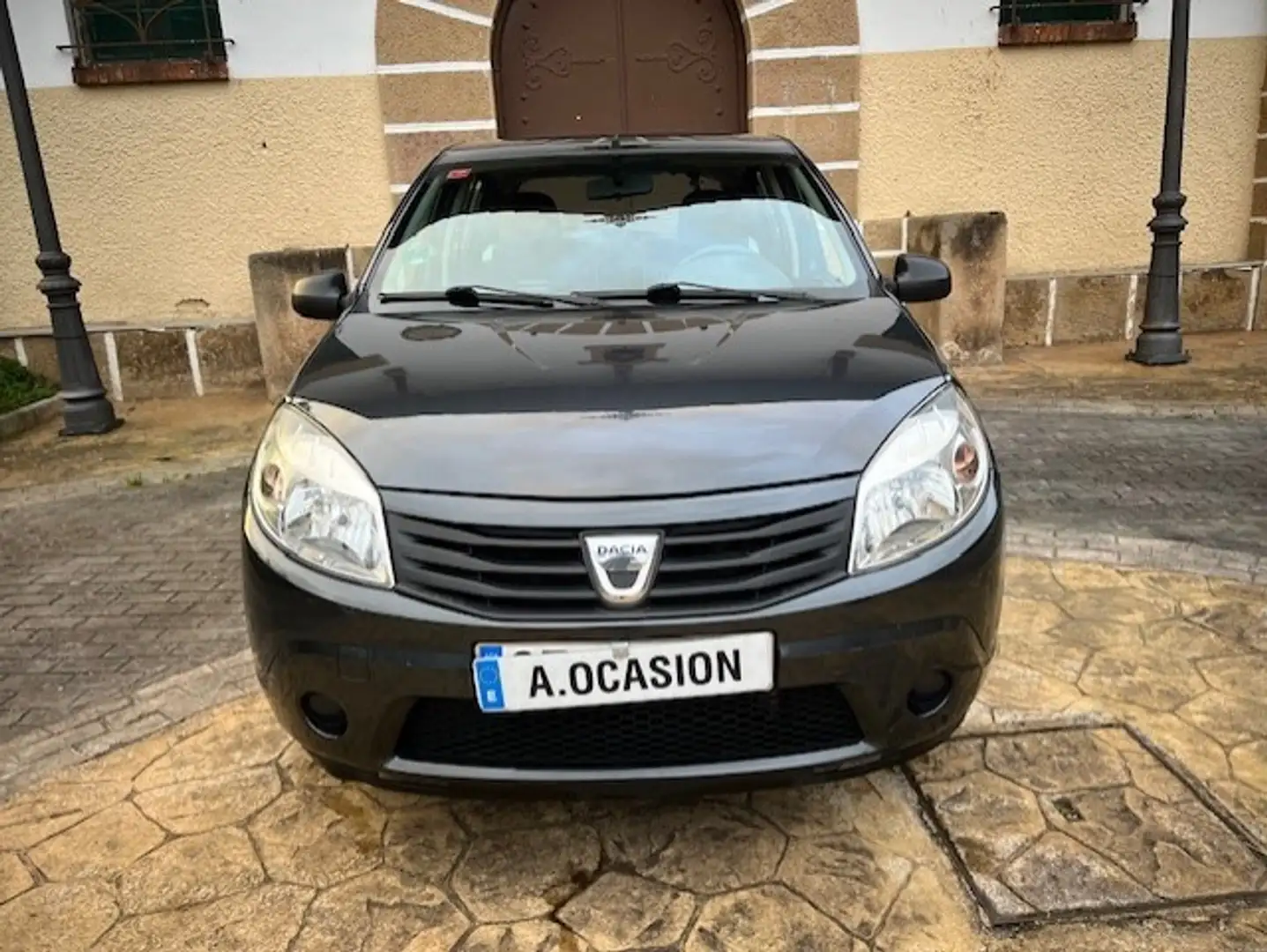 Dacia Sandero 1.2 Ambiance 75 Negro - 2