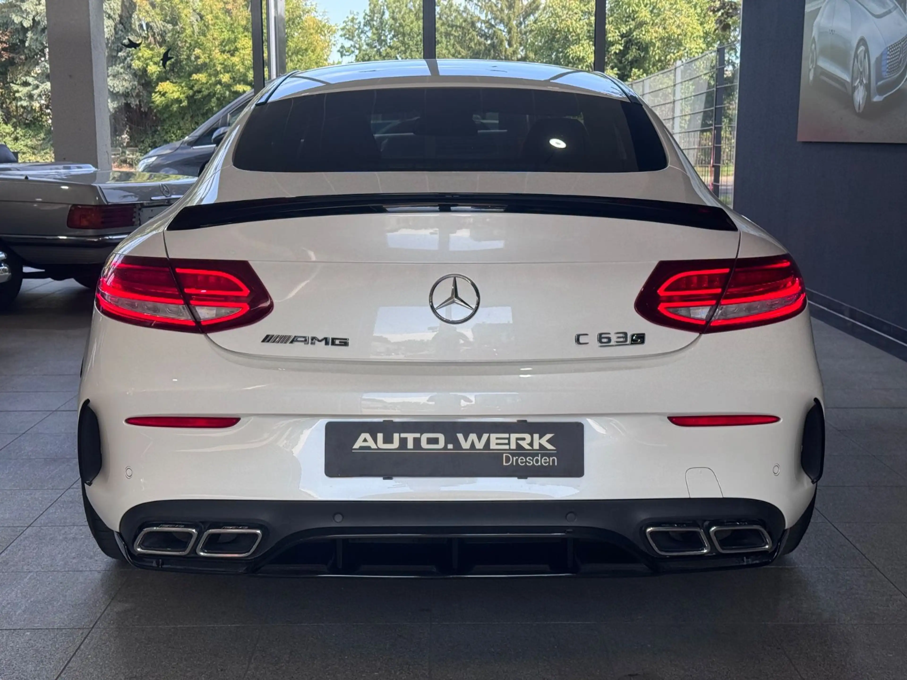 Mercedes-Benz C 63 AMG C 63 S AMG Edition 1*BURMESTER*DESIGNO*KLAPPE — photo 8