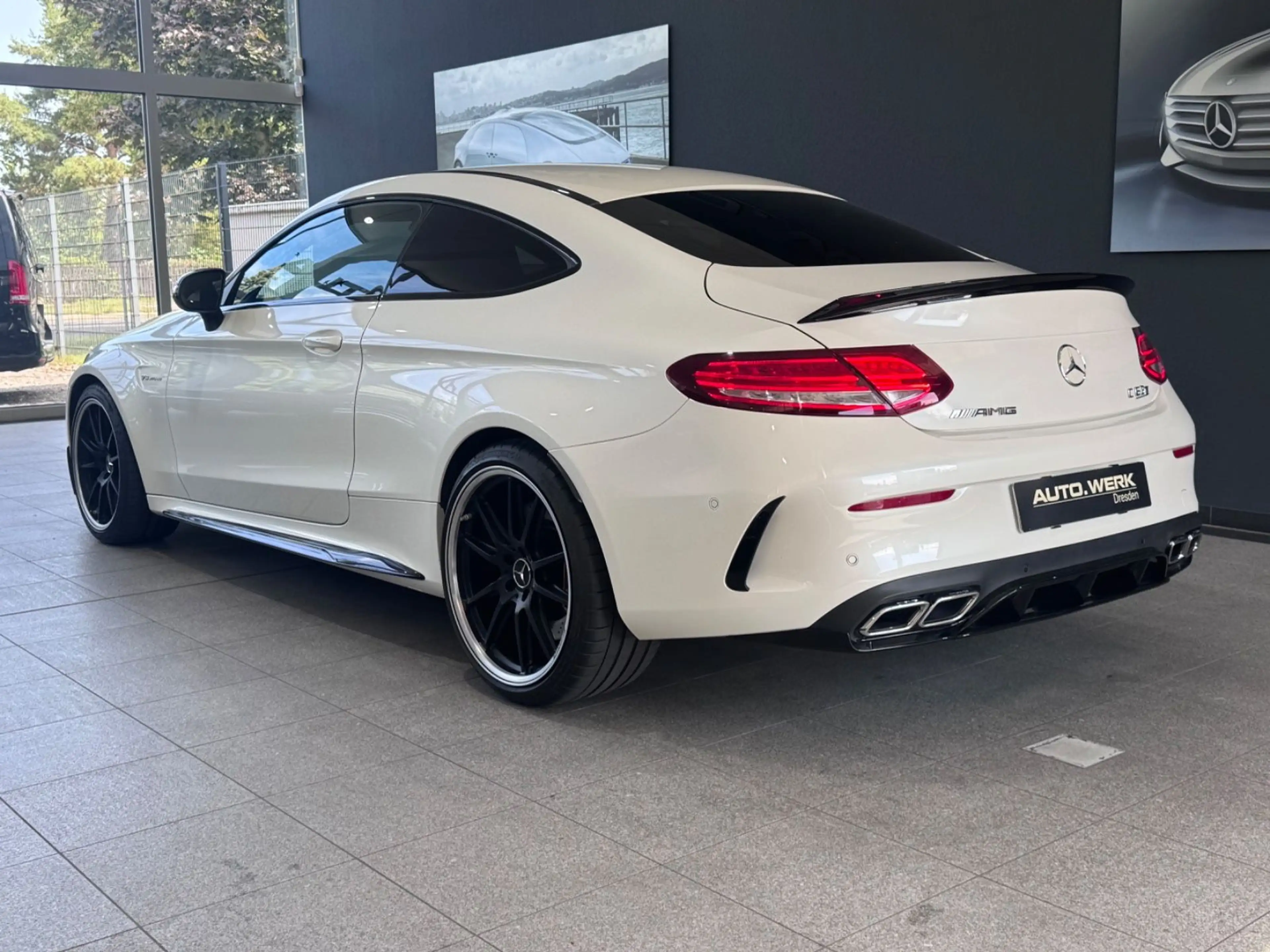 Mercedes-Benz C 63 AMG C 63 S AMG Edition 1*BURMESTER*DESIGNO*KLAPPE — photo 6
