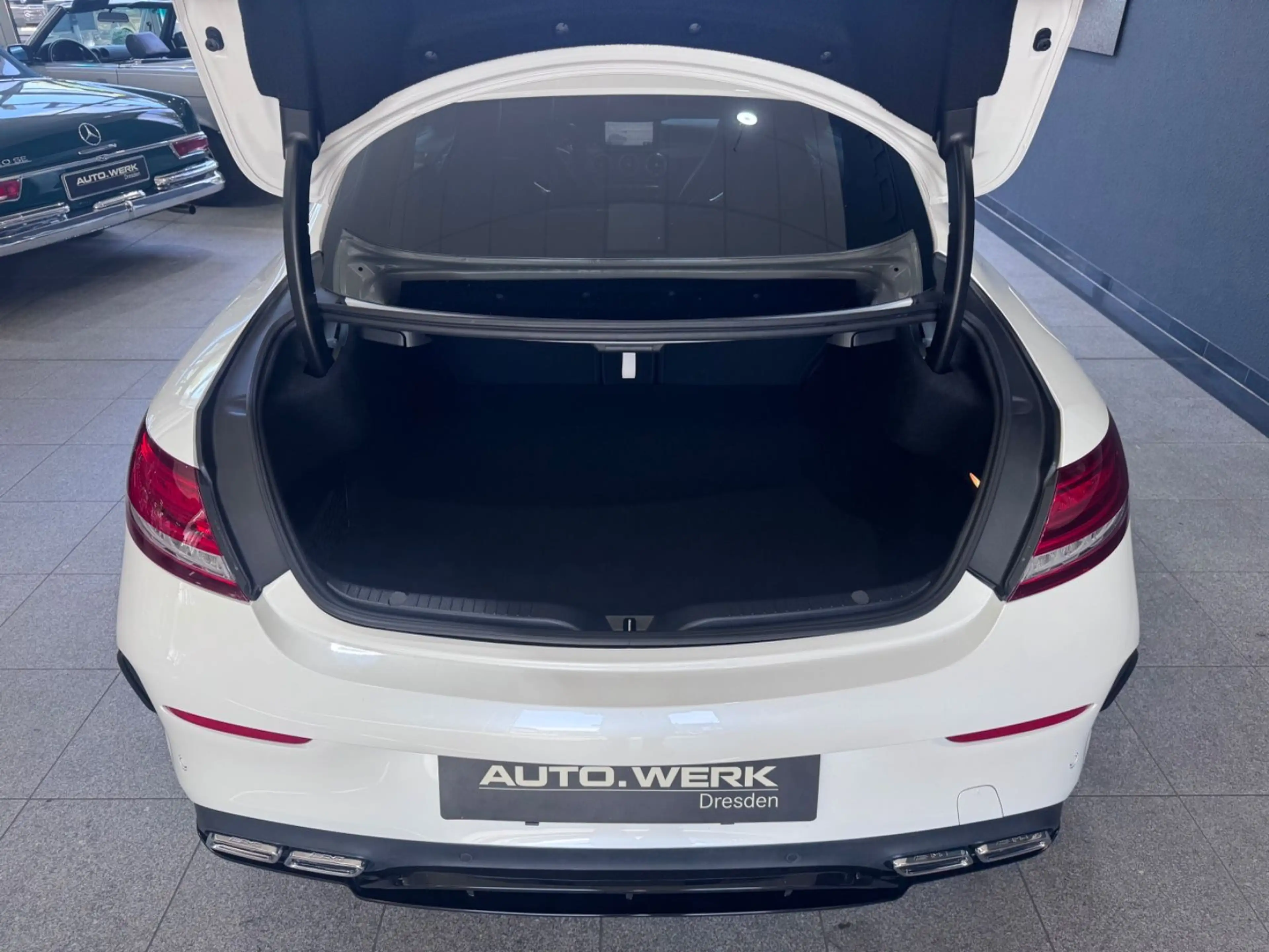 Mercedes-Benz C 63 AMG C 63 S AMG Edition 1*BURMESTER*DESIGNO*KLAPPE — photo 9