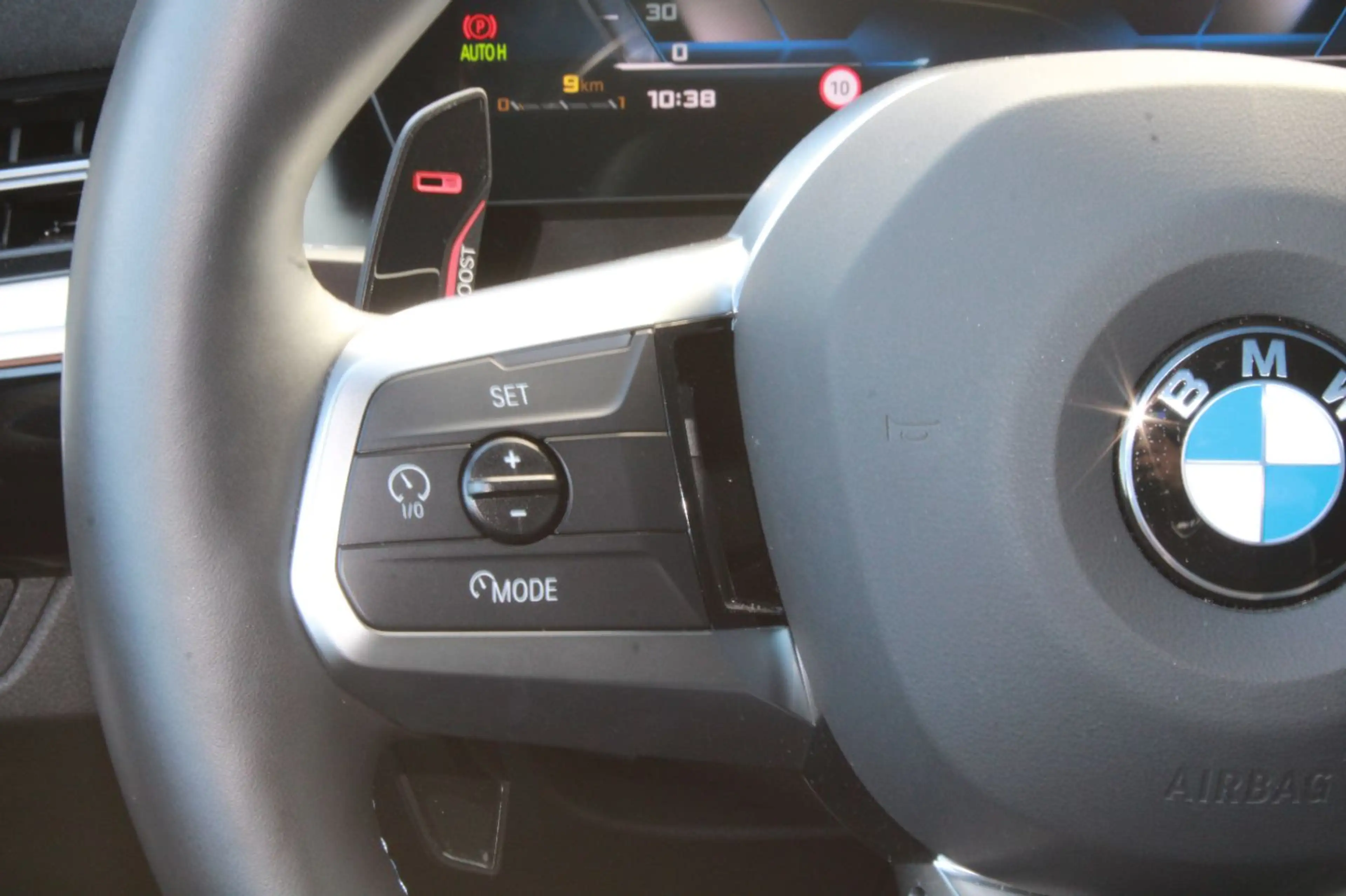 BMW X2 M35i xDrive M Sport pro Iconic AHK Harman HUD — photo 13