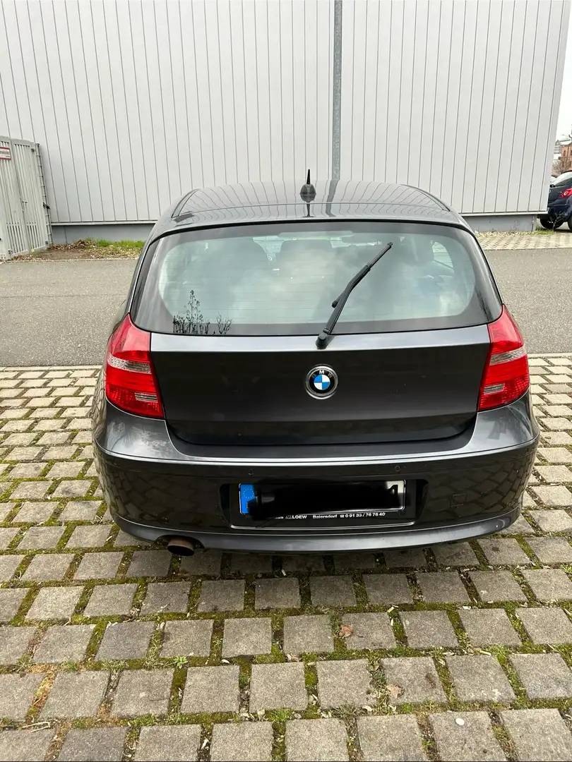 BMW 116 116i Grau - 2