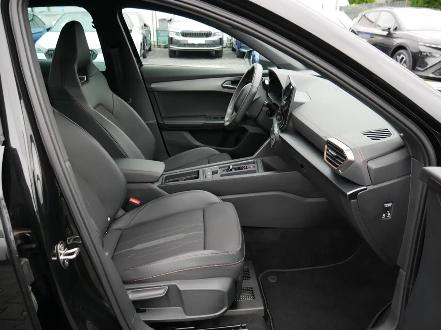 CUPRA Formentor 1.4 TSI VZ e-Hybrid ACC LED 360° Noir - 2